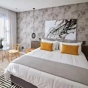https://central-beach-villas.hotels-capetown.com